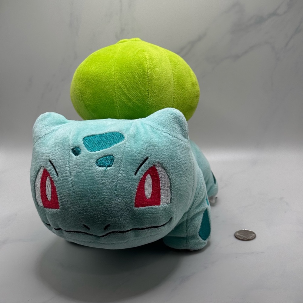 Pokemon 2022 Plush Bulbasaur Toy - Picture 2 of 7